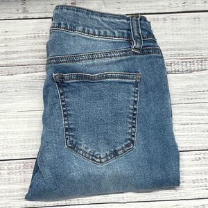 Roebuck & Co High Rise Women's Size 2 Distressed Open hem Blue Jeans
